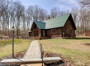 185 Antietam Ln, Fayetteville, PA 17222