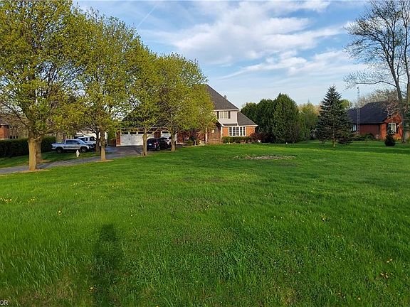 3rd image of 26 Brant County Rd #22