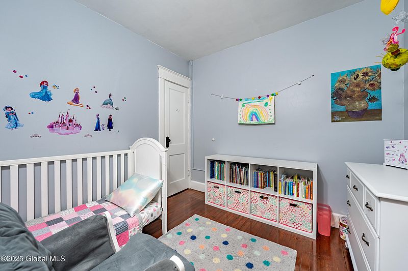 5th image of 257 Myrtle Avenue