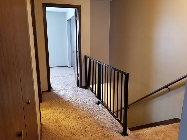 434 Hawaii Ct — Photo 15