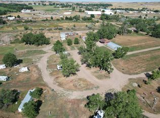 124 Green Valley Ln, Glendive, MT 59330