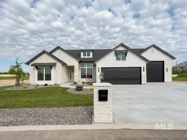 7642 E Newcastle Dr, Nampa, ID 83687