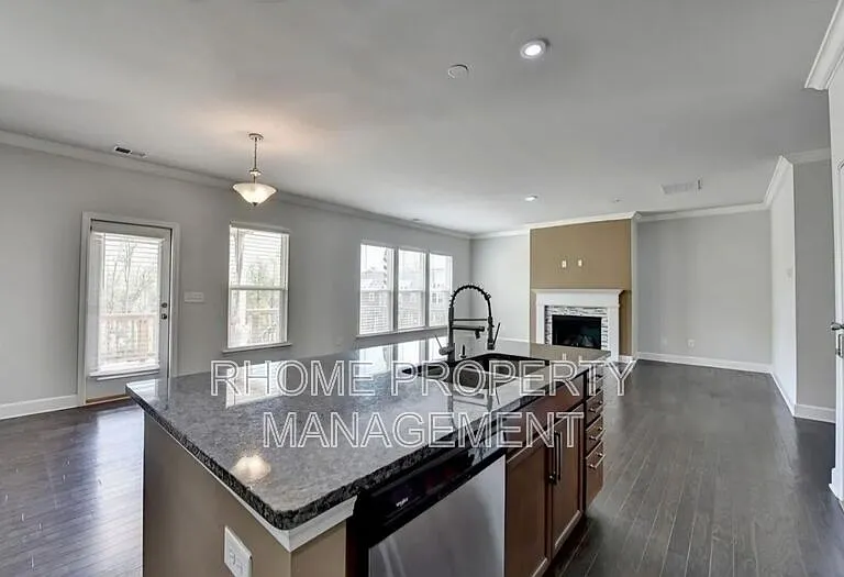 4349 Northmark Ln — Photo 30