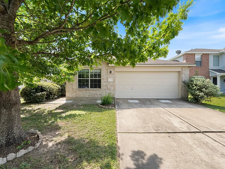 13413 Constellation Dr — Photo 1