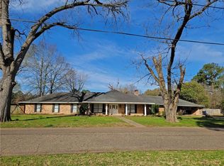 948 Harling Ln, Natchitoches, LA 71457