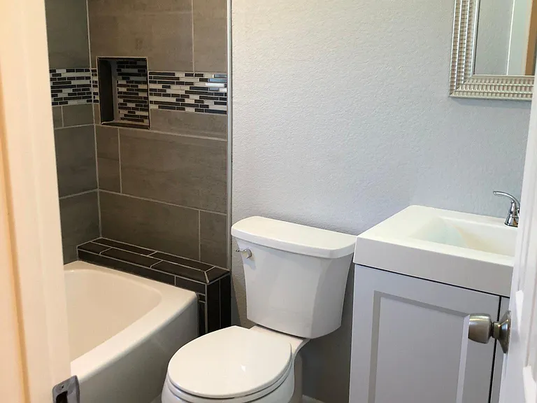3320 W Moncrieff Pl — Photo 18