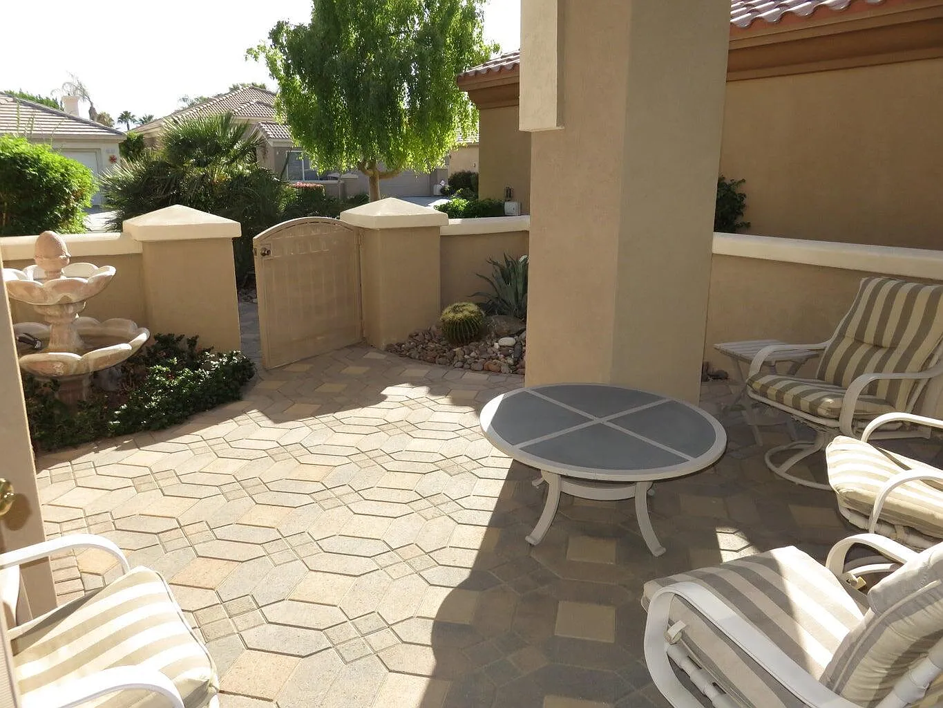 2 bed, 1382 sqft, $3,875 — Photo 2