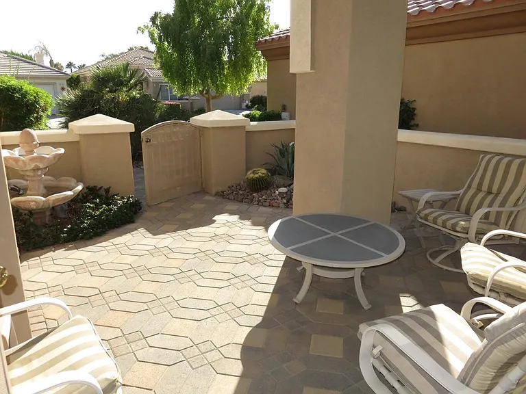 80208 Royal Birkdale Dr — Photo 2
