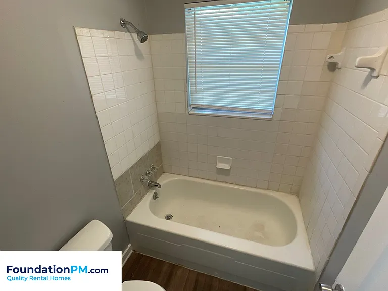 4100 Maumee St — Photo 9