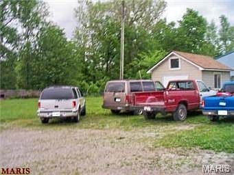 Detached garage/storage building.