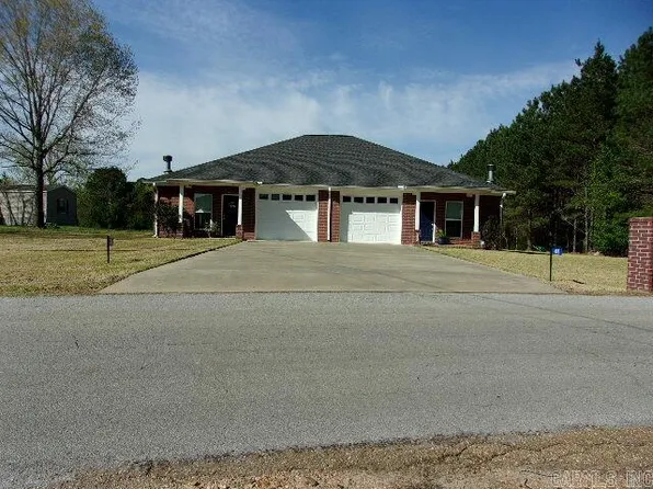 607 & 609 Columbia Road 405, Magnolia, AR 71753