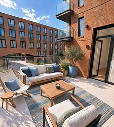 50 Commercial Street, #2A