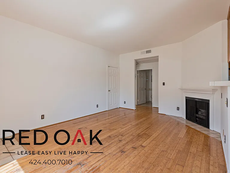 2463 Sawtelle Blvd #101 — Photo 4