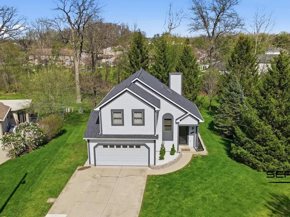 215 White Oaks Ct, Russells Point, OH 43348