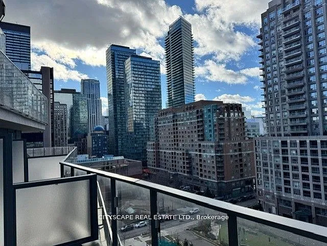 11 Wellesley St W #708 — Photo 2