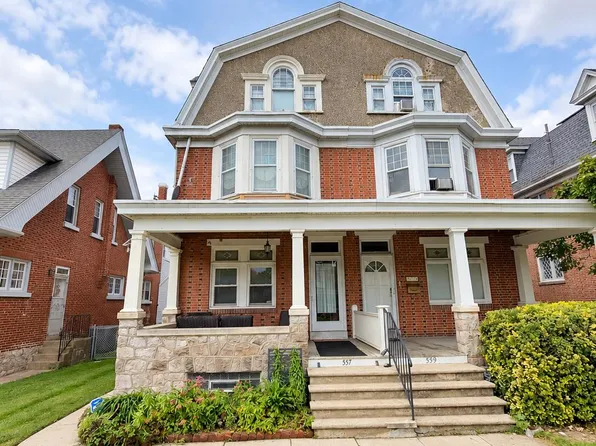 557 Hamilton St, Norristown, PA 19401