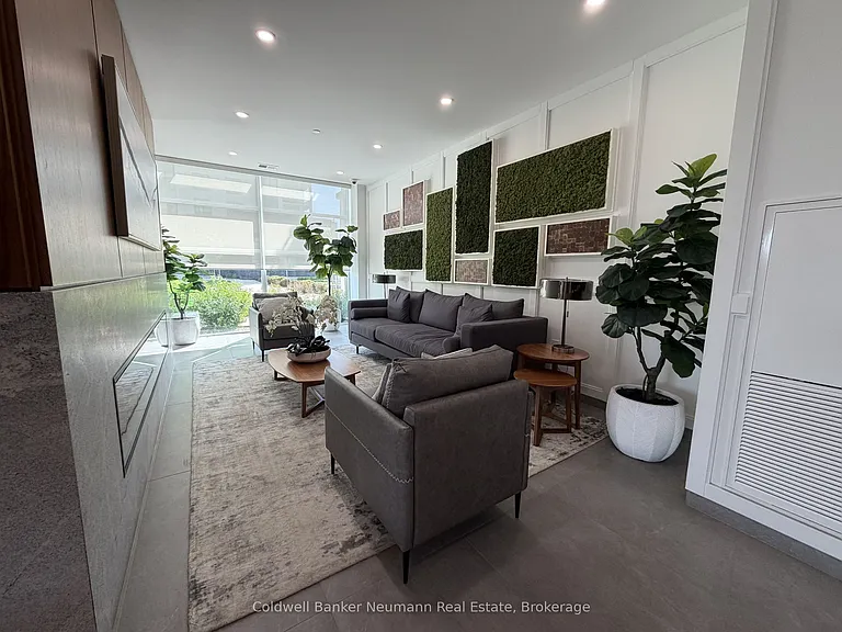 1880 Gordon St #807 — Photo 19