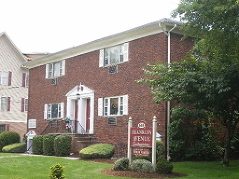 1st image of 640 Franklin Ave APT 2E