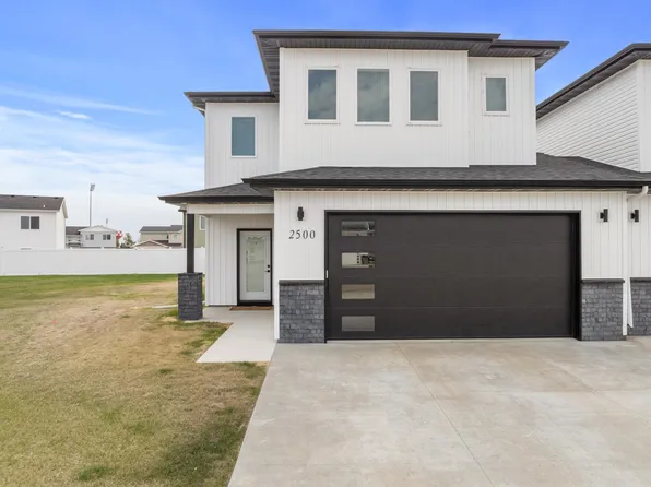 2500 Landmark Dr, Minot, ND 58703