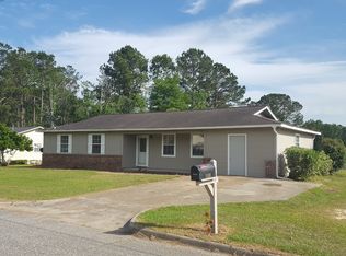 2400 Glen Haven Dr, Dothan, AL 36301