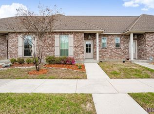 1419 Partierre Ln S, Baton Rouge, LA 70820