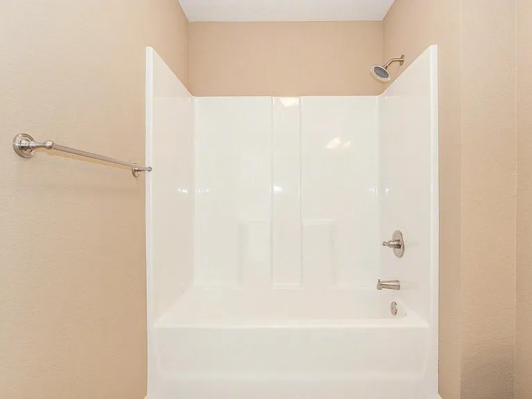 Parkway Oaks Townhomes and Duplexes — Photo 10
