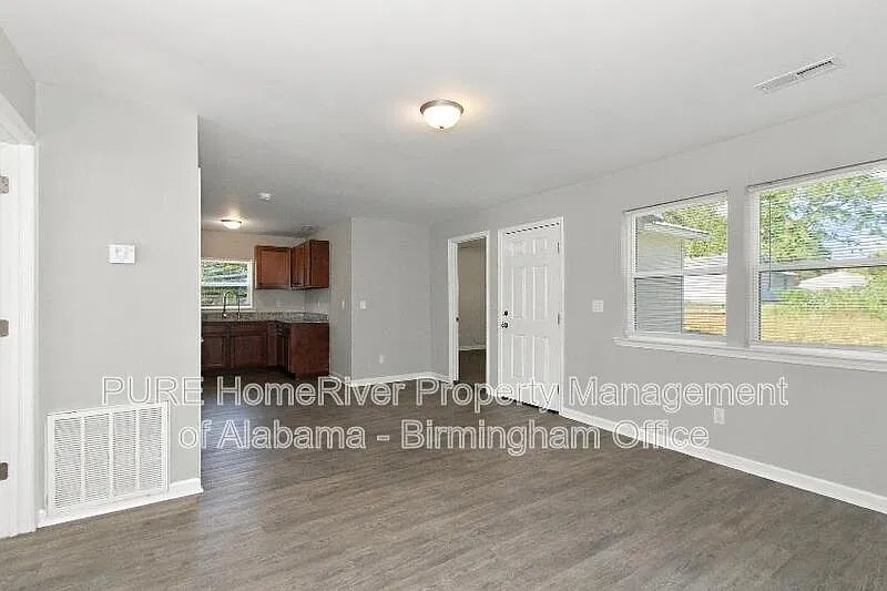 3 bed, 2.0 bath, 1583 sqft, $1,175 — Photo 3