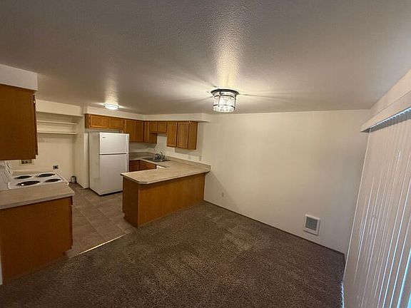4th image of 5905 157th Street Ct E