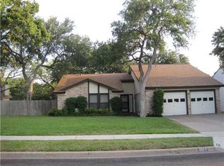 1502 Oakridge Dr, Round Rock, TX 78681