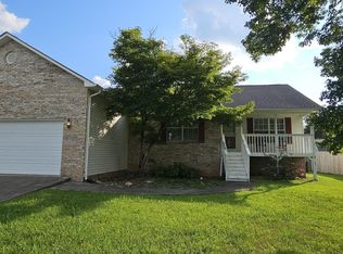 549 Pebble Creek Rd, Knoxville, TN 37918