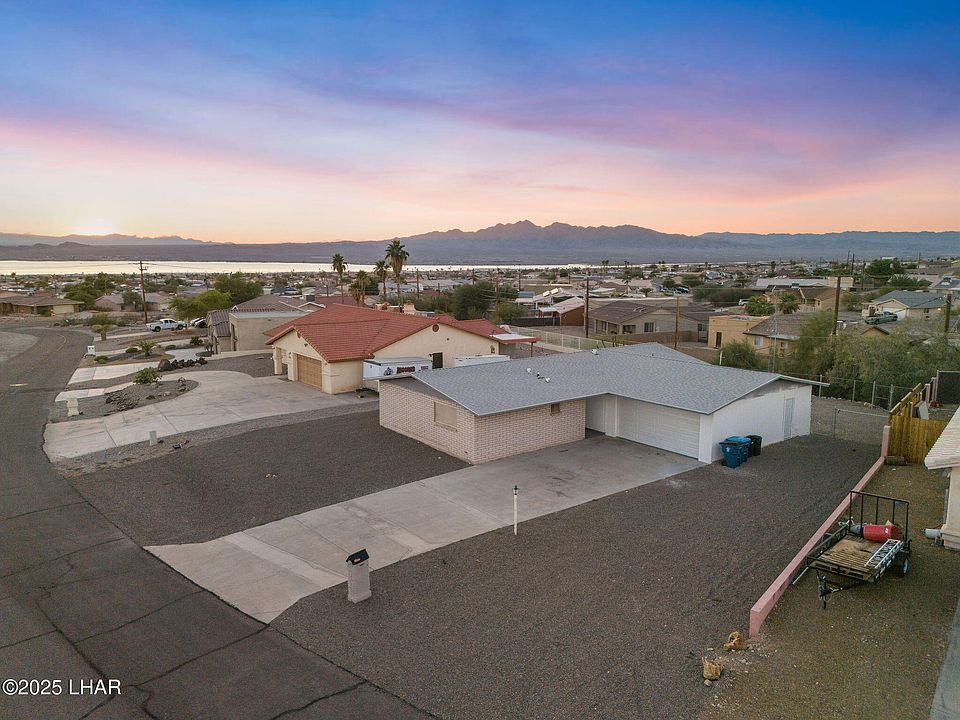 1st image of 2735 Poseidon Dr