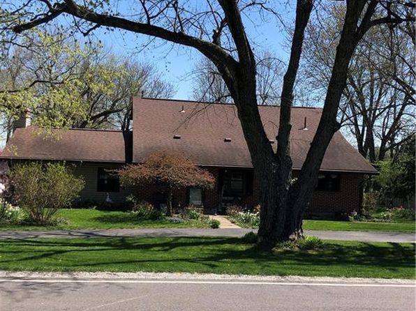 New Carlisle OH Luxury Homes For Sale - 9 Homes | Zillow