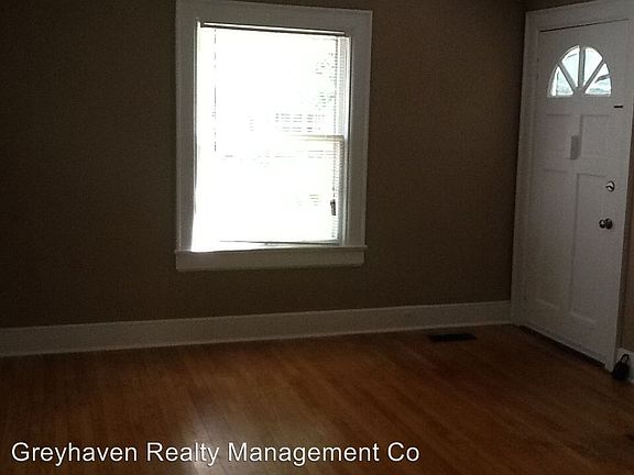 4th image of 4712 Biltmore Ave