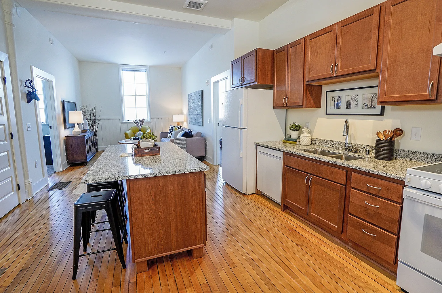 Upper Post Flats — Photo 4