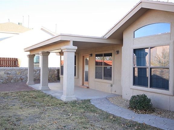 3rd image of 809 Paseo Clara Pl