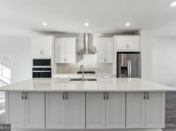 9600 Killenney Pl, Waldorf, MD 20601