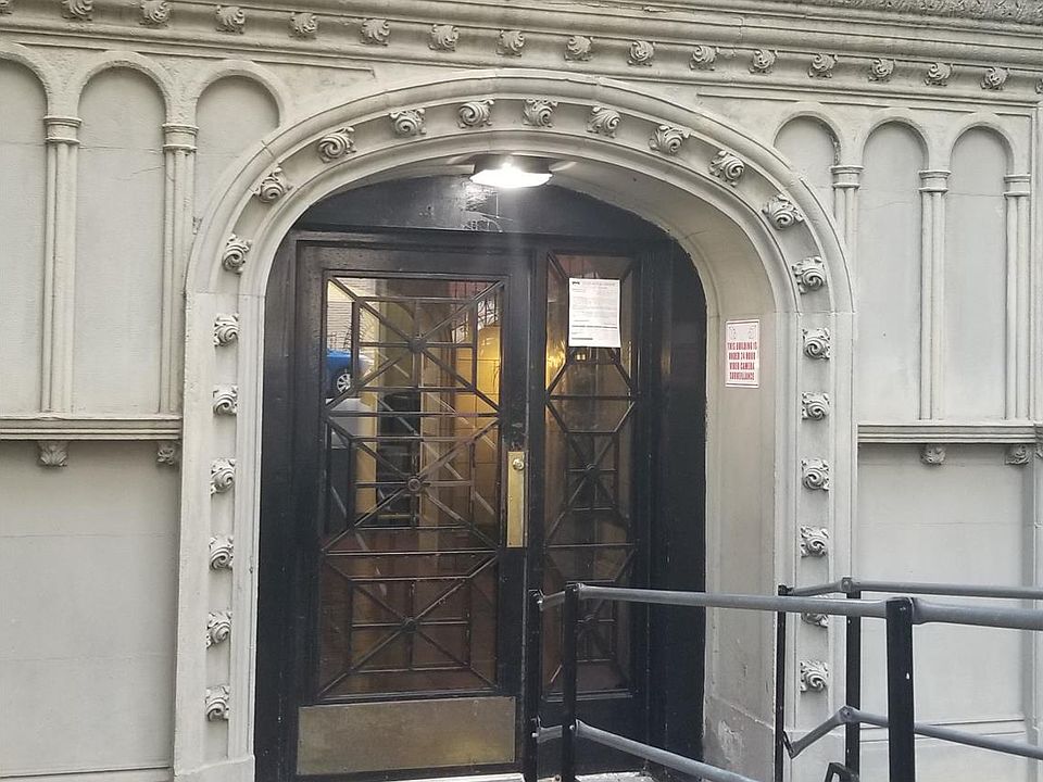 1st image of 400 Convent Ave APT 22