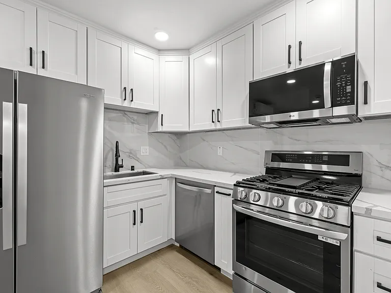 3935 Louisiana St #1/2 — Photo 1