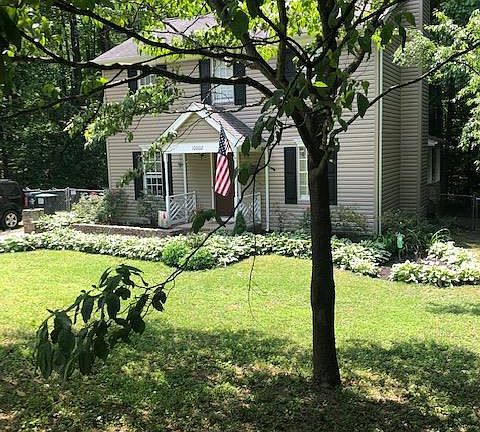 2nd image of 10002 Knotty Pine Ct