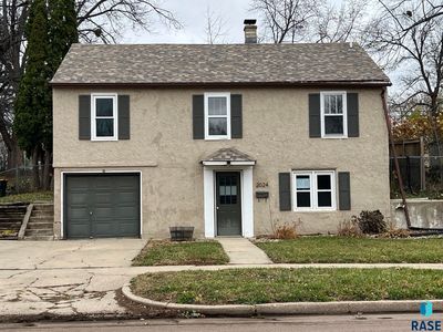 2024 S Covell Ave, Sioux Falls, SD, 57105