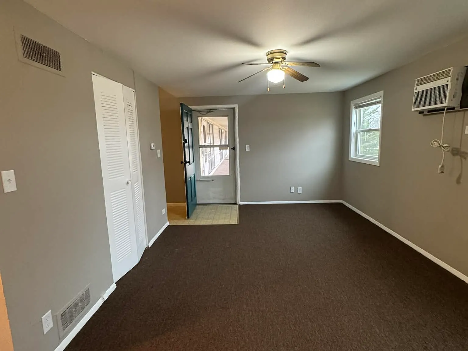 509 Maple Ave — Photo 1