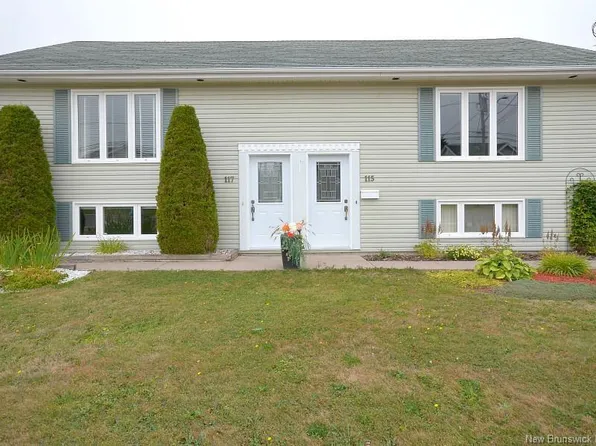 117 Lonsdale Dr, Moncton, NB E1G 2H9