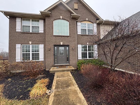 2nd image of 5212 Chestnut Woods Ct