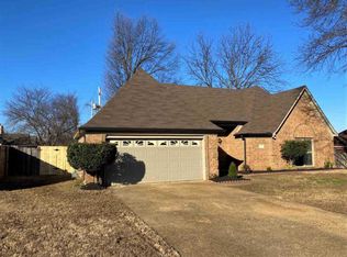 6844 Kindle Woods Dr, Memphis, TN 38141