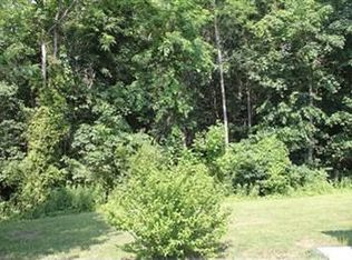 8 Woodknoll Dr, Independence, KY 41051