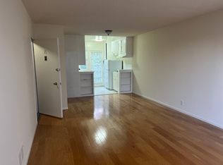 15757 W Sunset Blvd #16, Pacific Palisades, CA 90272