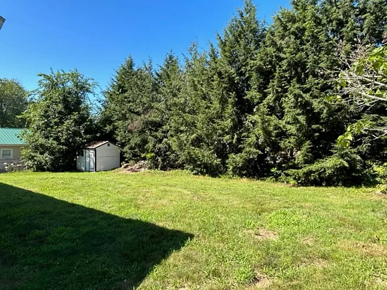 15 Redden St — Photo 20