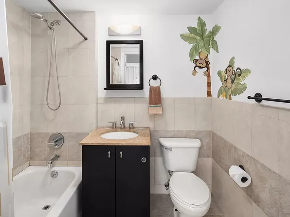 2158 Ocean Avenue 6B image 8 of 9