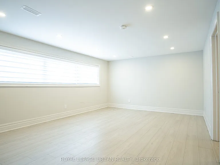 9 Page Ave — Photo 28