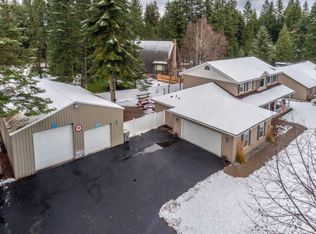 2417 E Saint James Ave, Hayden Lake, ID 83835